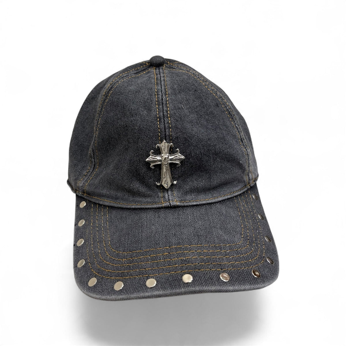 Grey Metal formee