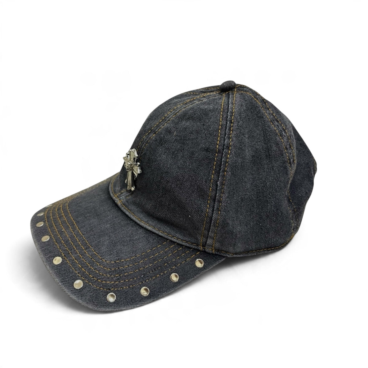 Grey Metal formee